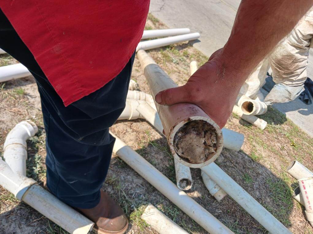 Grease build up in pipe